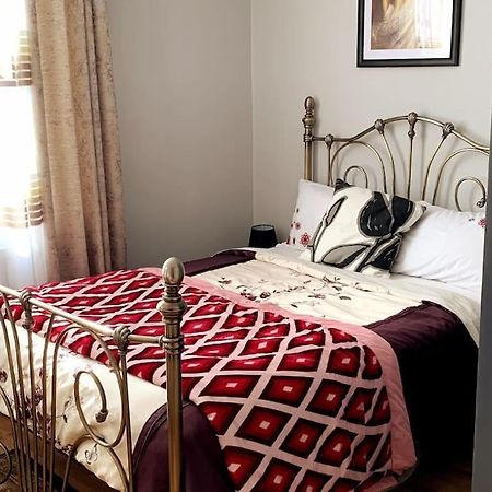 Stylish And Cosy 3 Bedroom Appartment Londra Exterior foto