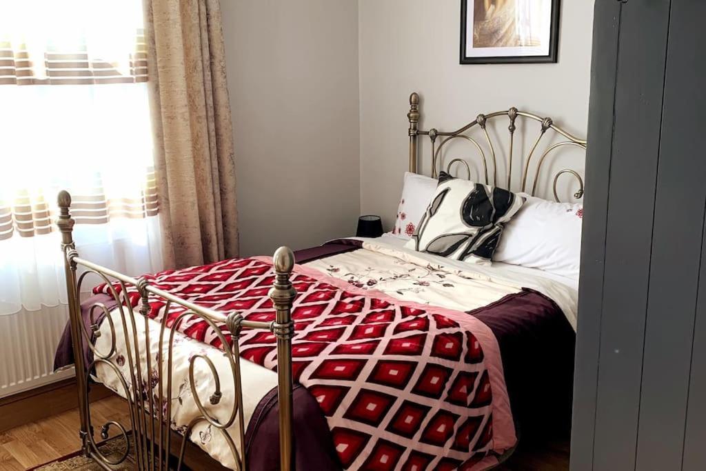 Stylish And Cosy 3 Bedroom Appartment Londra Exterior foto